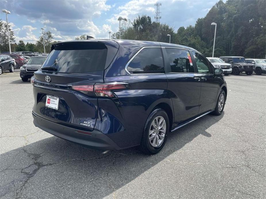 used 2022 Toyota Sienna car, priced at $38,899