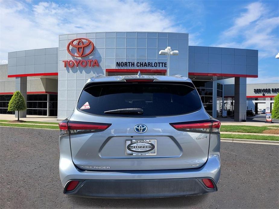 used 2021 Toyota Highlander Hybrid car, priced at $29,250