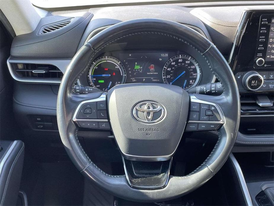 used 2021 Toyota Highlander Hybrid car, priced at $29,250