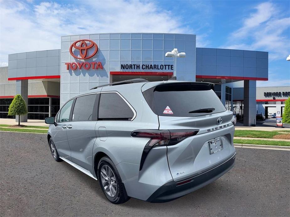 new 2025 Toyota Sienna car, priced at $49,247