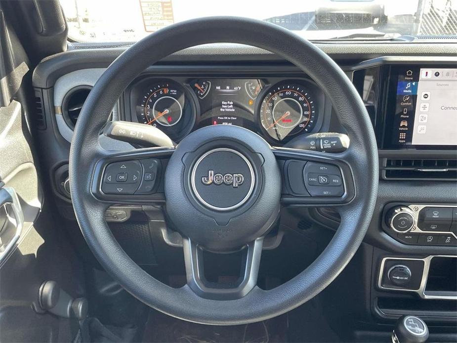 used 2024 Jeep Gladiator car, priced at $34,500