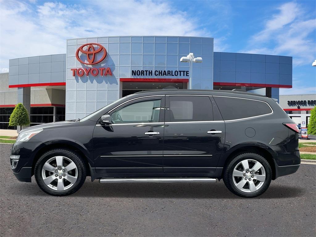 used 2014 Chevrolet Traverse car, priced at $10,000