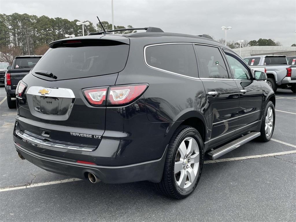 used 2014 Chevrolet Traverse car, priced at $10,000