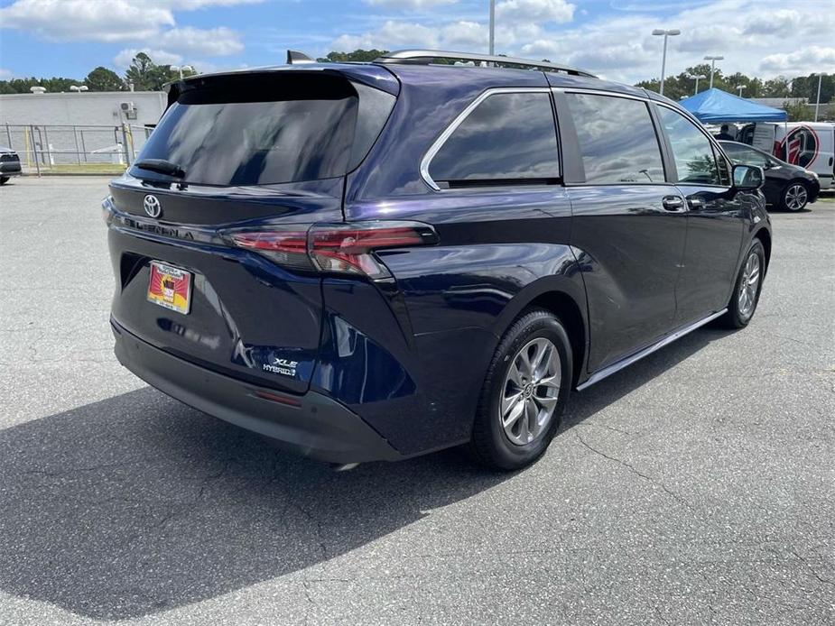 used 2022 Toyota Sienna car, priced at $27,995