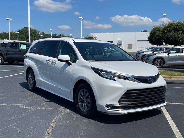 used 2023 Toyota Sienna car, priced at $42,995