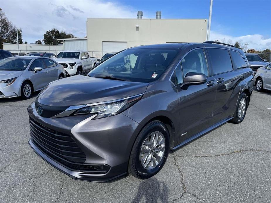 used 2021 Toyota Sienna car, priced at $36,499