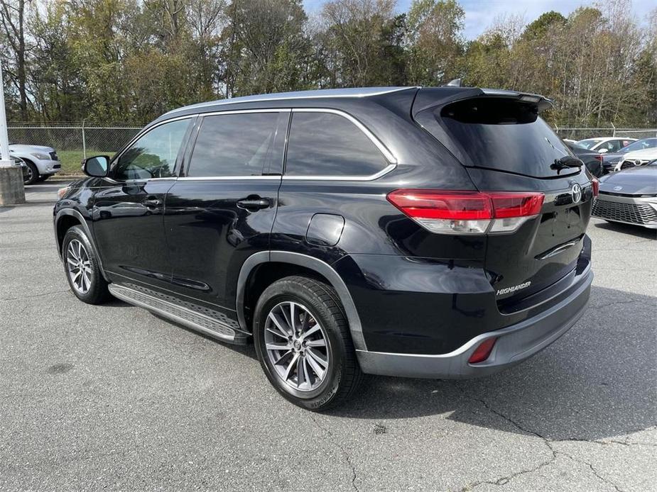 used 2017 Toyota Highlander car, priced at $19,249