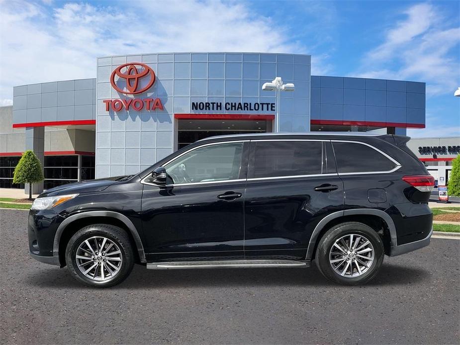 used 2017 Toyota Highlander car, priced at $18,500