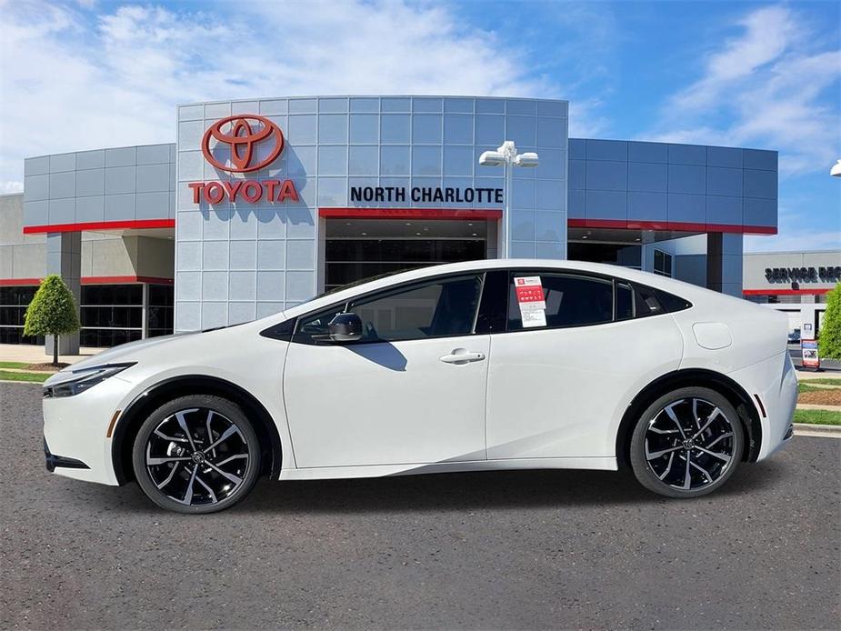 new 2024 Toyota Prius Prime car, priced at $40,377