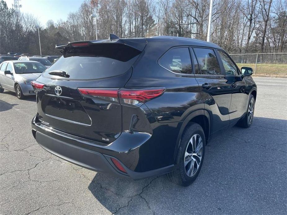 used 2023 Toyota Highlander car, priced at $38,750