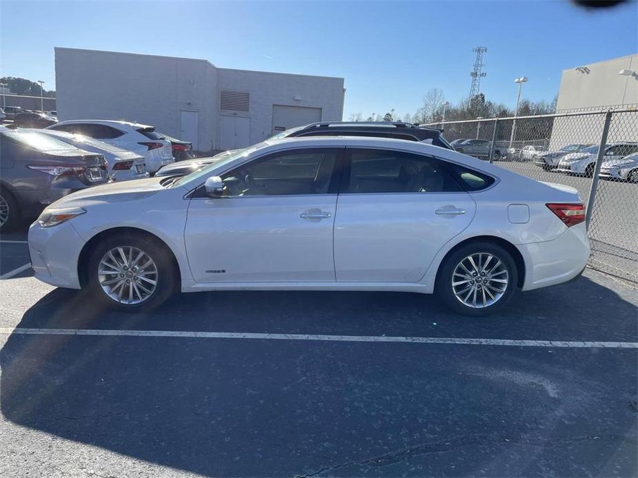 used 2018 Toyota Avalon Hybrid car, priced at $26,500