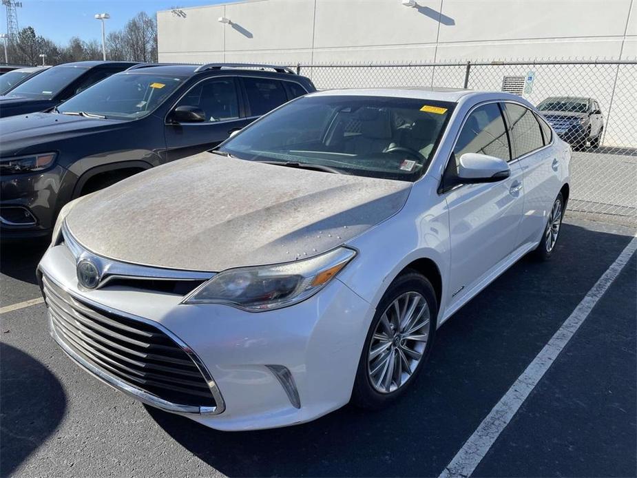 used 2018 Toyota Avalon Hybrid car, priced at $26,500