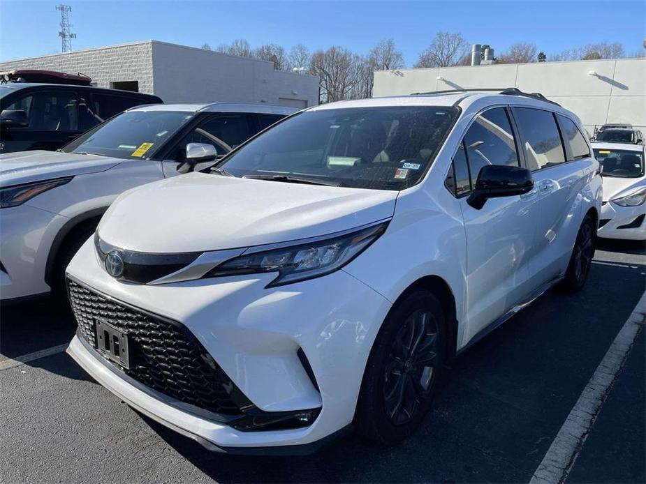 used 2022 Toyota Sienna car, priced at $43,250