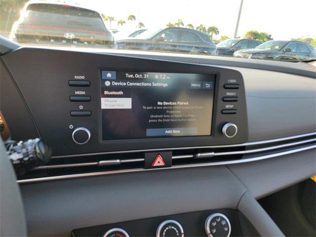 new 2025 Hyundai Elantra car, priced at $23,405