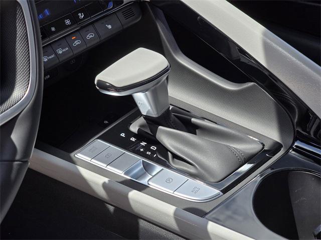 new 2025 Hyundai Elantra car, priced at $27,732