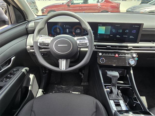 new 2025 Hyundai Tucson car, priced at $32,057
