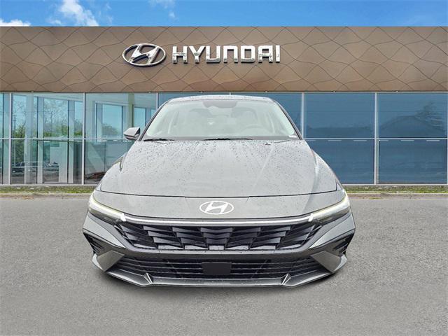 new 2025 Hyundai Elantra car, priced at $26,456