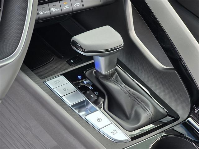 new 2025 Hyundai Elantra car, priced at $28,990