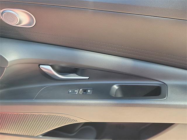 used 2023 Hyundai Elantra car, priced at $20,458