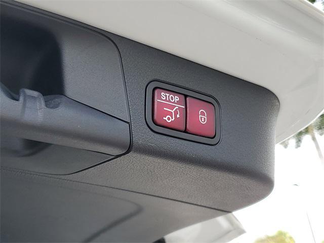 used 2020 Mercedes-Benz GLB 250 car, priced at $24,978