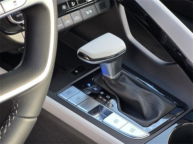 new 2025 Hyundai Elantra car, priced at $30,825