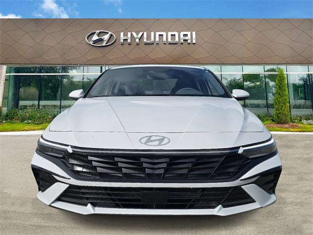 new 2025 Hyundai Elantra car, priced at $26,900