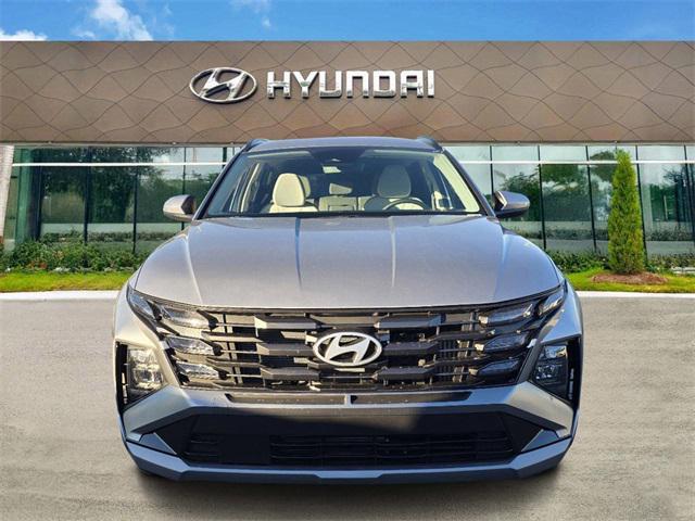 new 2025 Hyundai TUCSON Hybrid car, priced at $34,697