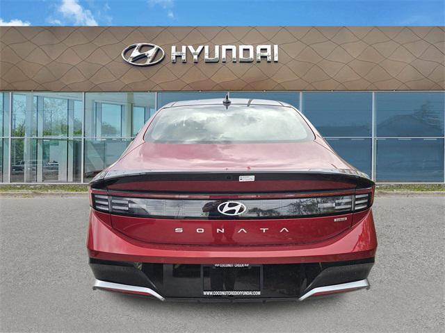 new 2025 Hyundai Sonata Hybrid car, priced at $39,018