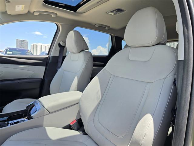 new 2025 Hyundai Tucson car, priced at $34,298