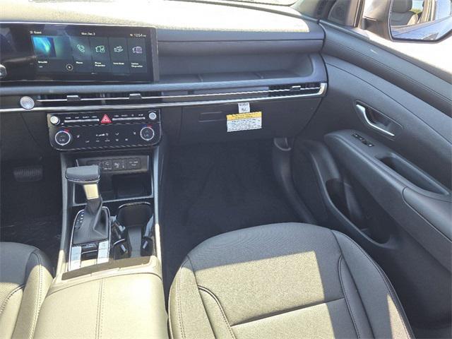 new 2025 Hyundai Tucson car, priced at $33,962