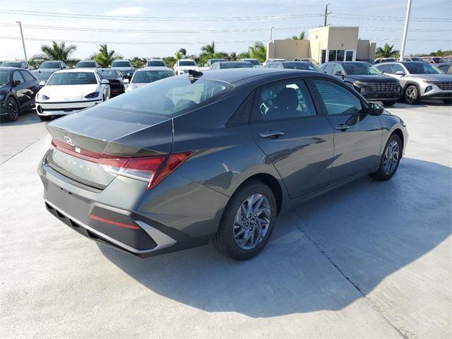 new 2024 Hyundai Elantra car, priced at $25,070