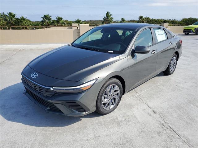 new 2024 Hyundai Elantra car, priced at $25,070