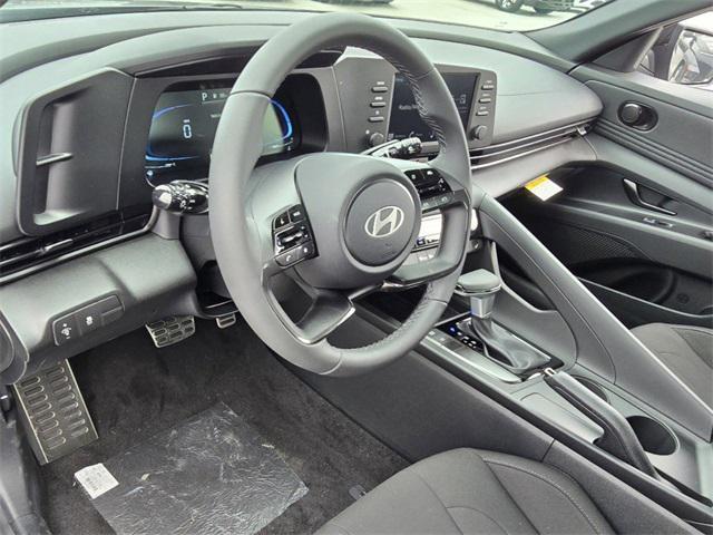 new 2025 Hyundai Elantra car, priced at $24,333