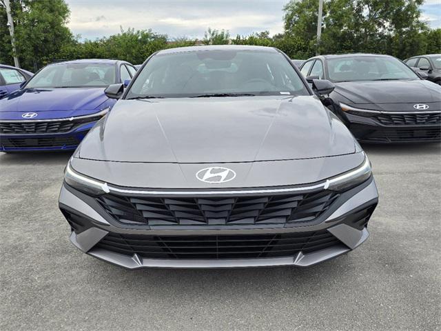 new 2025 Hyundai Elantra car, priced at $27,250