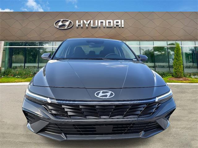 new 2025 Hyundai Elantra car, priced at $26,456