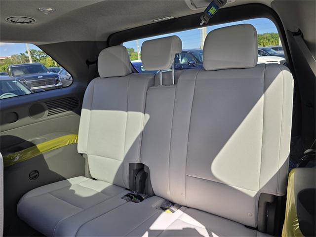 new 2026 Hyundai Palisade Hybrid car, priced at $53,113