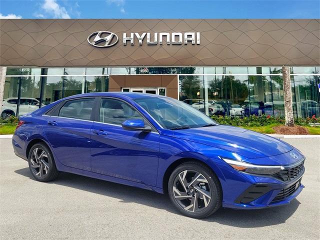 new 2024 Hyundai Elantra car, priced at $27,060