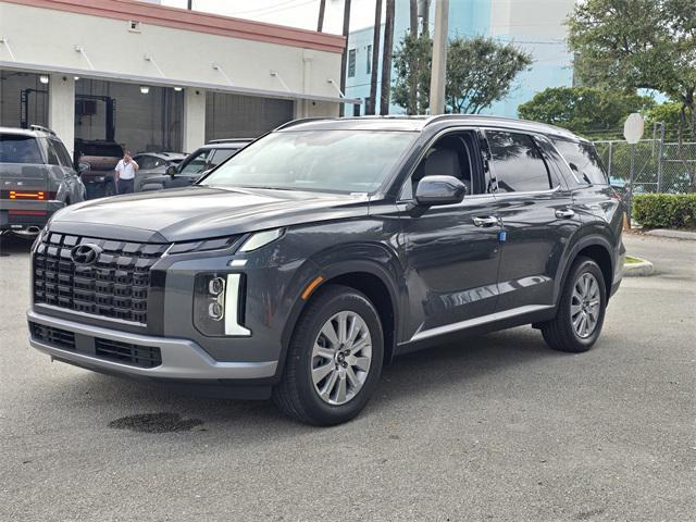 new 2025 Hyundai Palisade car, priced at $40,066