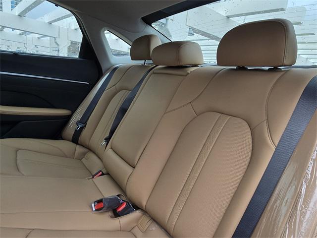 new 2025 Hyundai Sonata Hybrid car, priced at $38,553