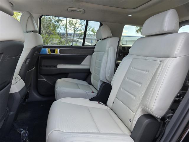 new 2025 Hyundai SANTA FE HEV car, priced at $49,050
