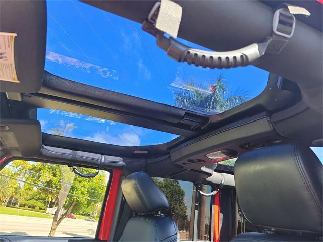 used 2015 Jeep Wrangler Unlimited car, priced at $15,487