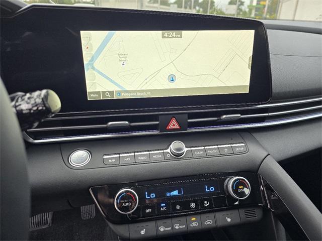 new 2025 Hyundai Elantra car, priced at $27,262