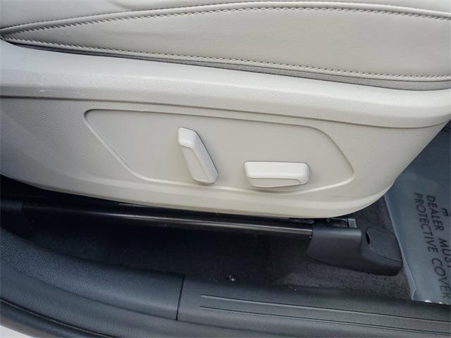 used 2022 Kia Sorento car, priced at $31,454