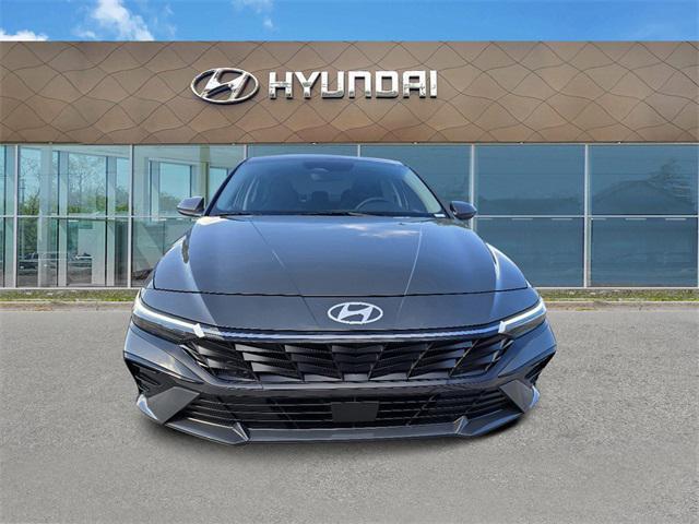 new 2025 Hyundai Elantra car, priced at $26,456