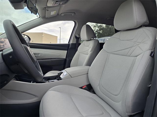 new 2025 Hyundai Tucson car, priced at $31,914