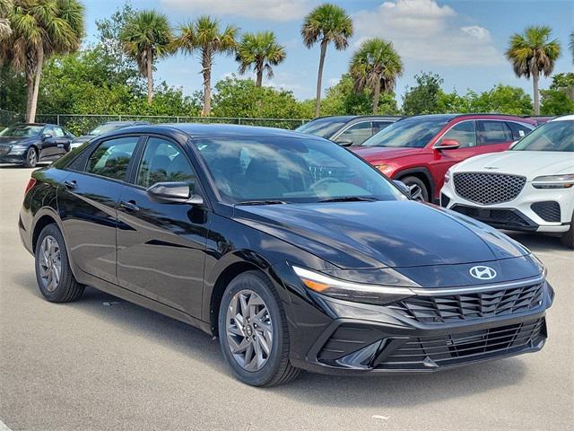 new 2025 Hyundai Elantra car, priced at $24,665