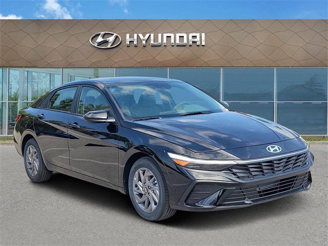new 2025 Hyundai Elantra car, priced at $23,938