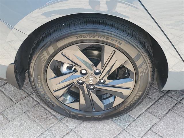 used 2022 Hyundai Elantra car, priced at $19,554
