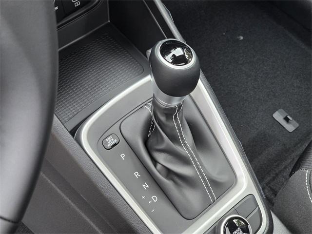 new 2025 Hyundai Venue car, priced at $23,805