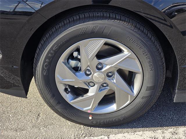 new 2025 Hyundai Sonata car, priced at $27,654